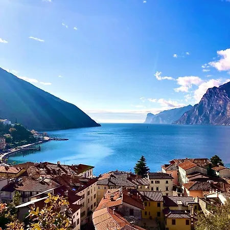 Outdooredo Garda Torbole 아파트 *