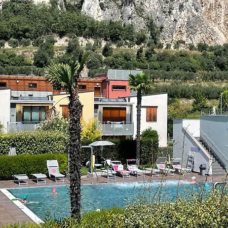아파트 Outdooredo Garda Torbole *